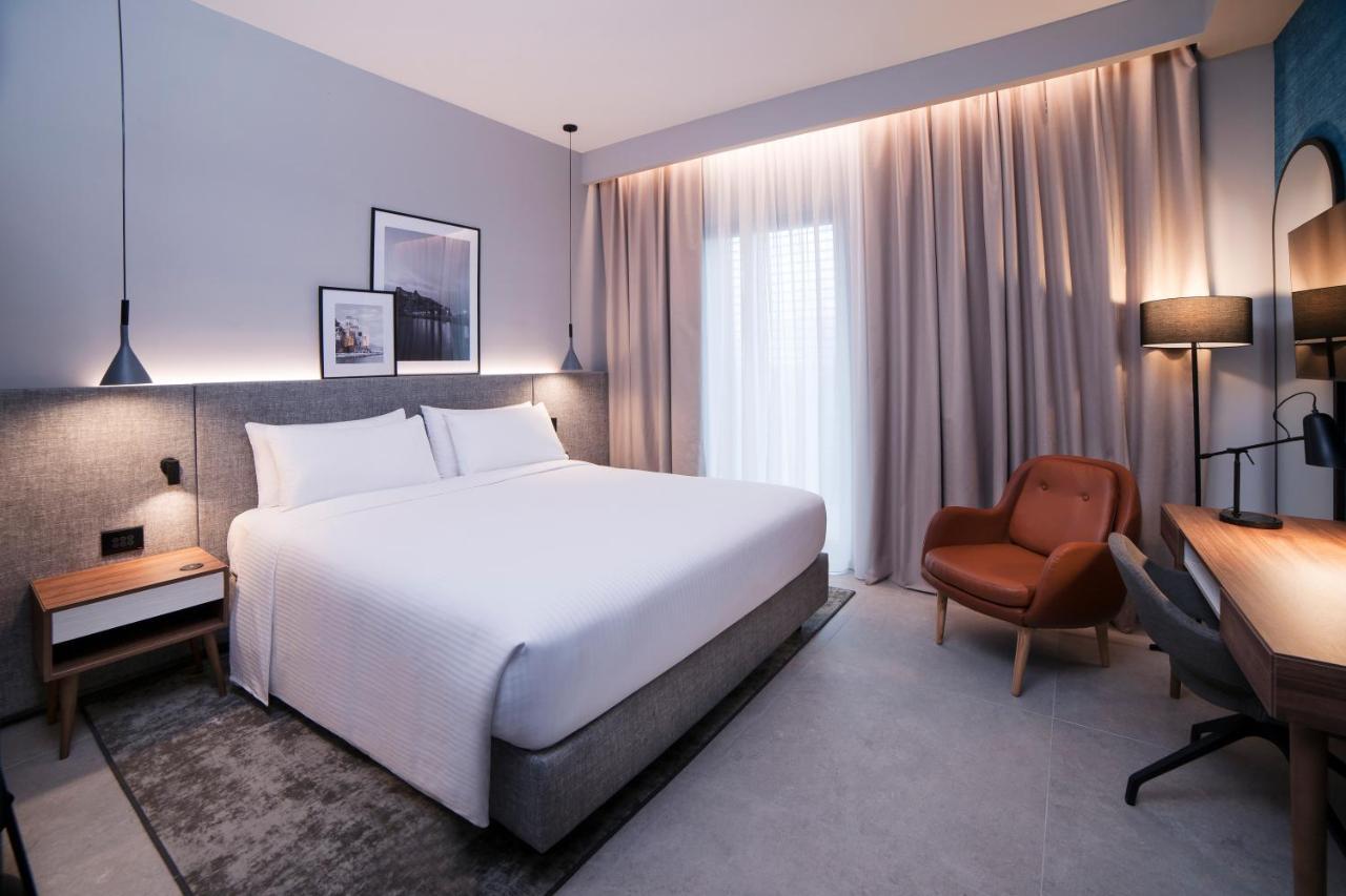 Radisson Hotel Nola Naples Eksteriør bilde